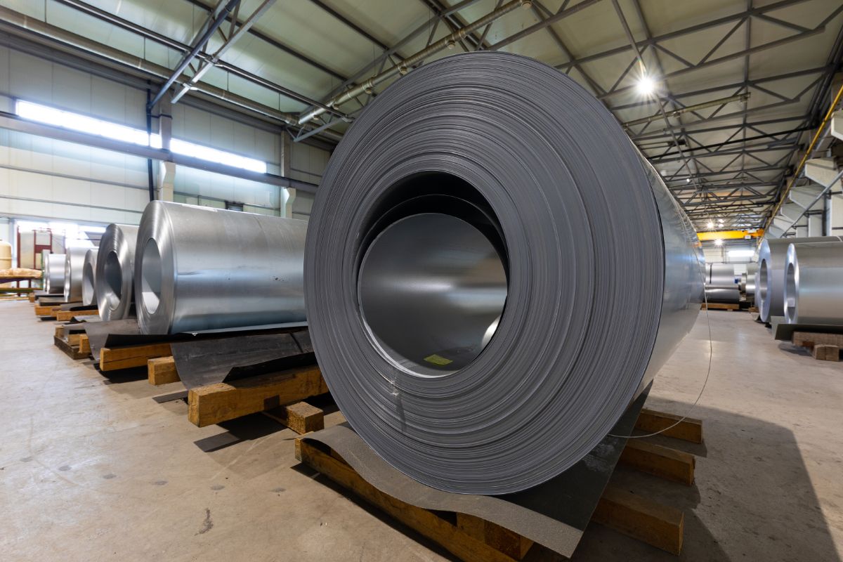 Discover the Benefits of Hot Rolled Metal Sheets for Heavy-Duty Use